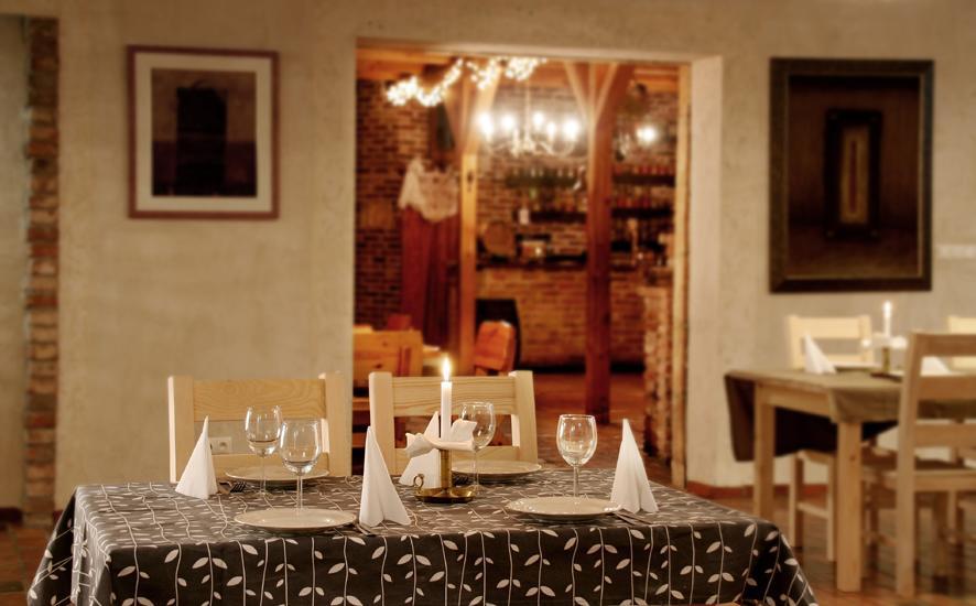 Stajnia Bialy Borek Biskupice Kocurów エクステリア 写真